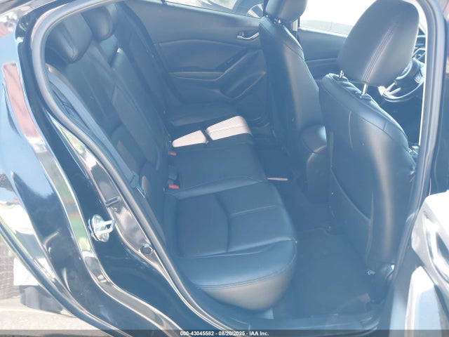 3MZBN1V79HM120343 Mazda pe