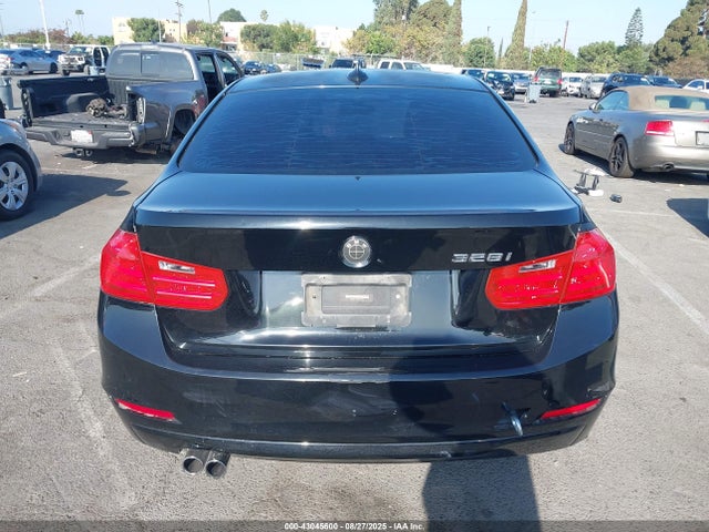 BMW 328I 2014 WBA3C1C5XEK105199 Image 16