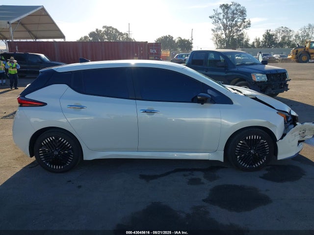 1N4CZ1CV8RC551374 Nissan Leaf