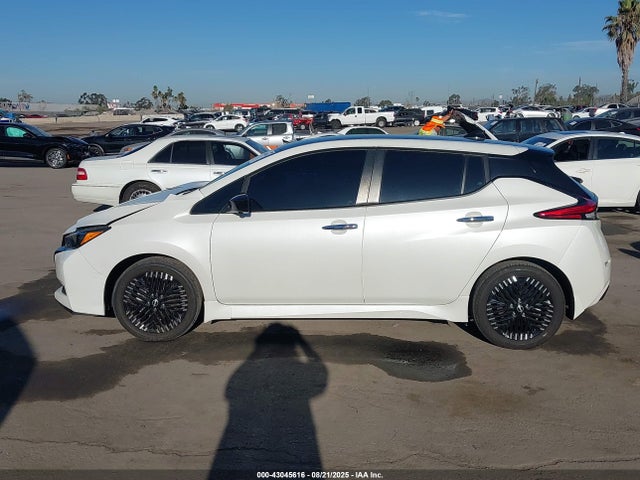 1N4CZ1CV8RC551374 Nissan Leaf