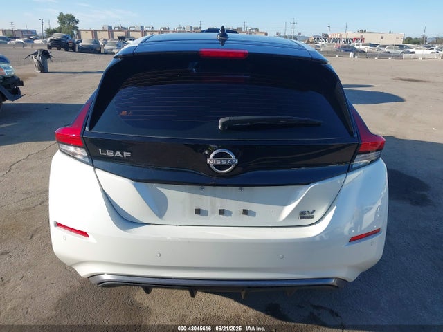 1N4CZ1CV8RC551374 Nissan Leaf