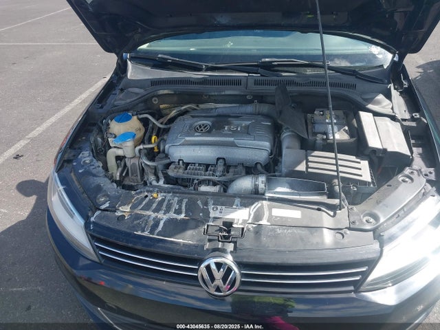 3VWD17AJ9EM399636 Volkswagen 2014