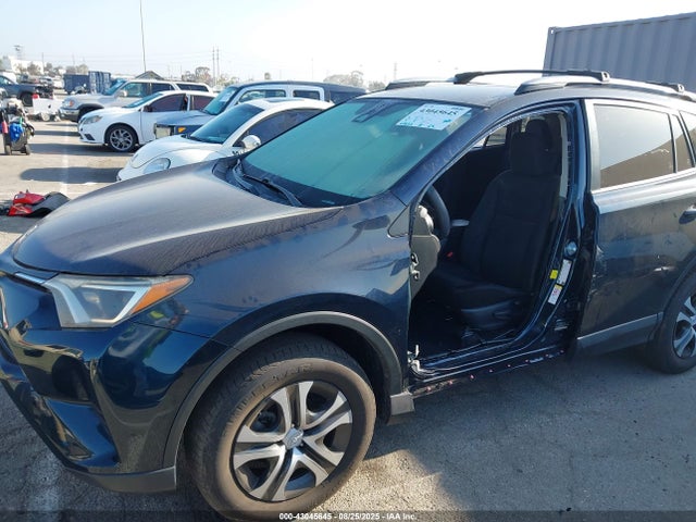 JTMZFREV2HJ102856 Toyota 2ar-fe