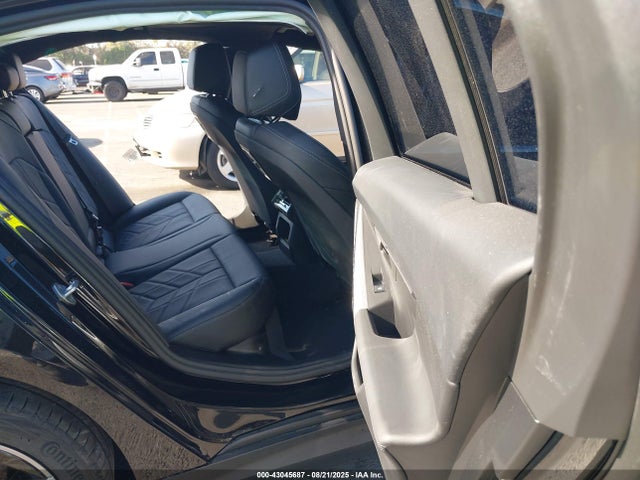 BMW i5 2025 WBY33FK03SCT60237 Image 8