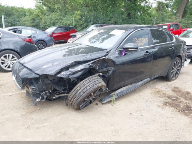 2017 JAGUAR XF SAJBS4BV3HCY26565 Photo 1