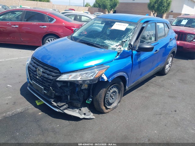 Nissan 2021 2021 3N1CP5BV9ML503441 Image 2