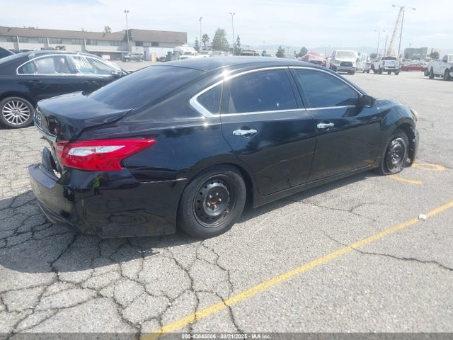 1N4AL3AP6GN334335 Nissan Altima