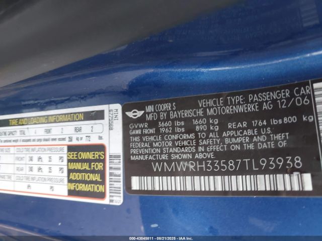 2007 MINI COOPER S WMWRH33587TL93938 Photo 8
