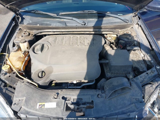 Chrysler 200 2014 1C3CCBBG8EN232208 Image 10