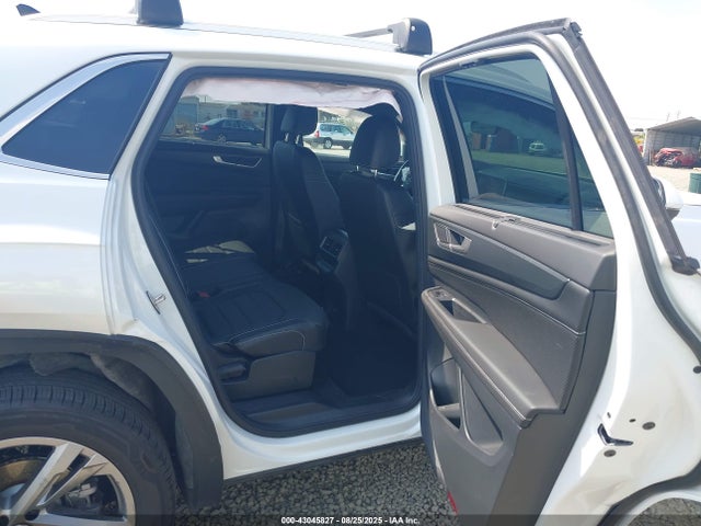 43045827 :رقم المزاد ، 1V2AE2CA5RC227930 vin ، 2024 Volkswagen Atlas Cross Sport 2.0t Sel R-line مزاد بيع