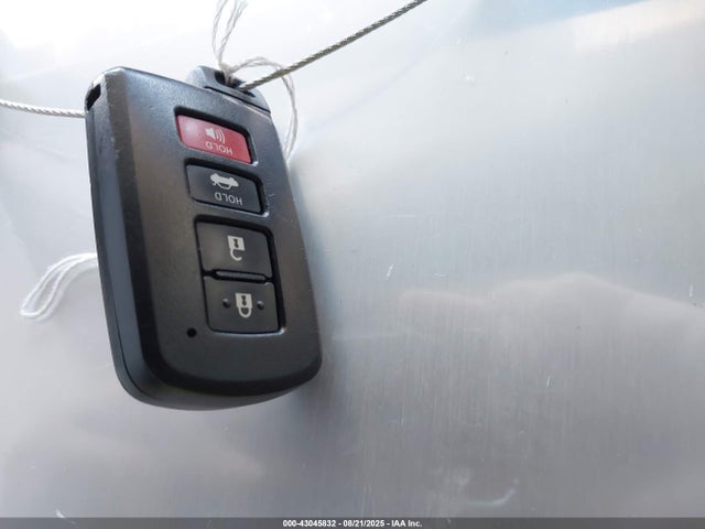 Toyota 2ar-fxe+2jm 2016 4T1BD1FK3GU180231 Image 11