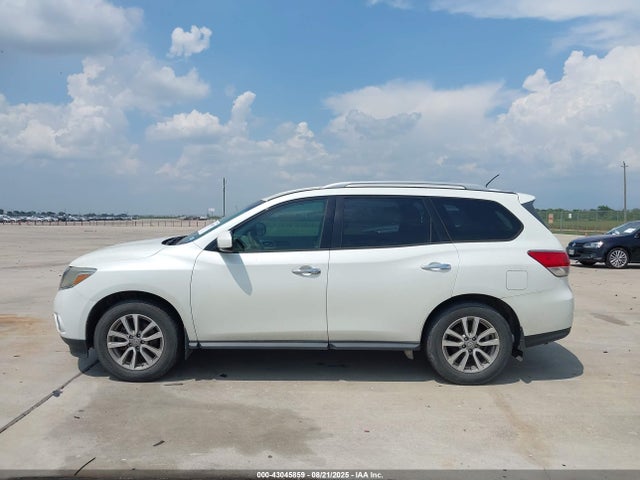 Nissan 2015 2015 5N1AR2MN8FC608475 Image 14