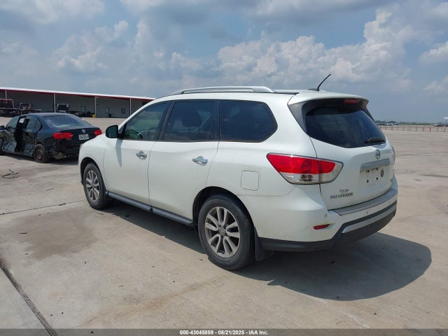 Nissan 2015 2015 5N1AR2MN8FC608475 Image 3