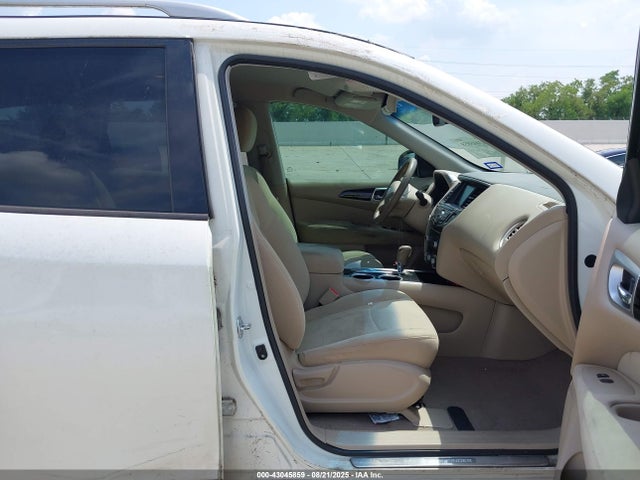 Nissan 2015 2015 5N1AR2MN8FC608475 Image 5