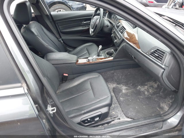WBA3D5C59EKX95631 BMW 328D