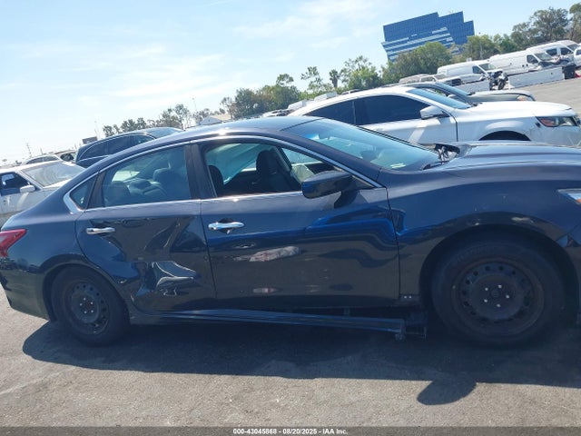 Nissan Altima 2018 1N4AL3AP6JC185444 Image 13