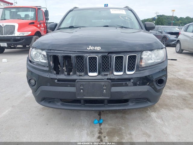1C4NJCBA7GD739122 Jeep Compass