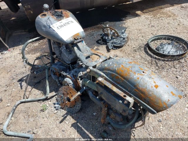 2006 HARLEY-DAVIDSON FXDWGI 1HD1GP1146K332275 Photo 2