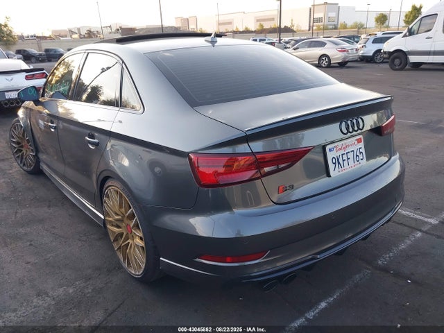 2017 AUDI S3 WAUB1GFF1H1058034 Photo 2
