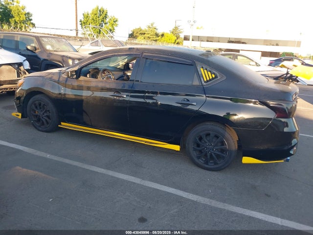 3N1AB7AP3KY366811 Nissan Sentra