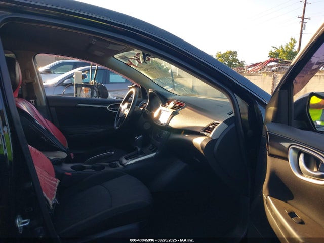 3N1AB7AP3KY366811 Nissan Sentra