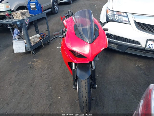 ZDMHAATW4MB003830 Ducati Superbike