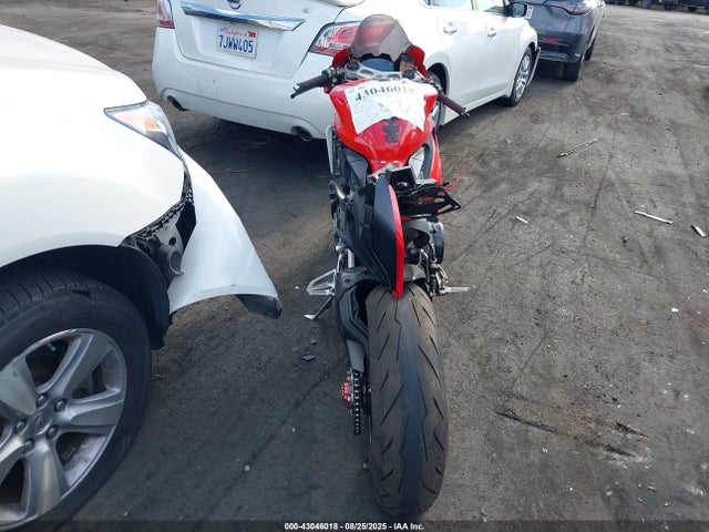 ZDMHAATW4MB003830 Ducati Superbike