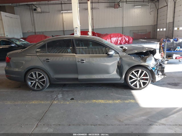 3VW4T7AJ7EM391819 Volkswagen Jetta