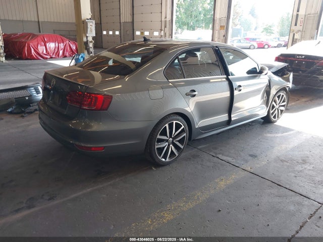 3VW4T7AJ7EM391819 Volkswagen Jetta