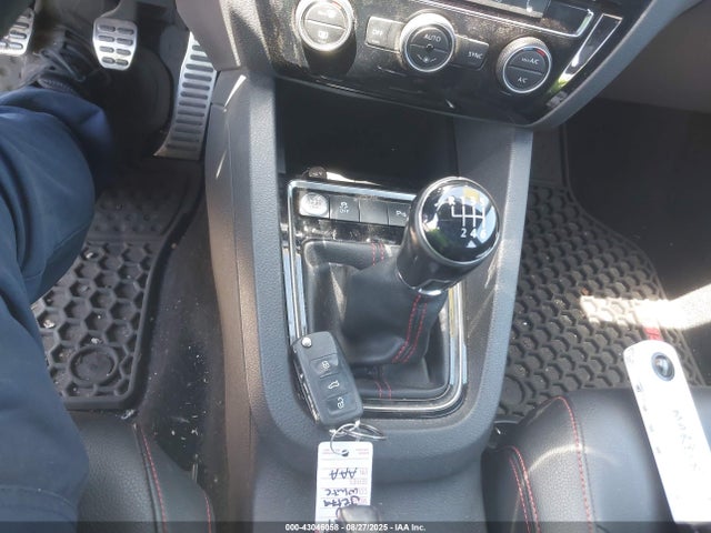 3VW5T7AJXHM290010 Volkswagen 2.0 tsi
