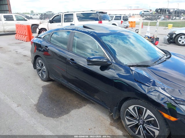 Honda l15b7 2016 19XFC1F37GE032602 Image 13