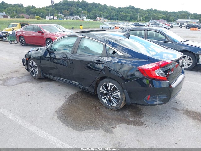 Honda l15b7 2016 19XFC1F37GE032602 Image 3