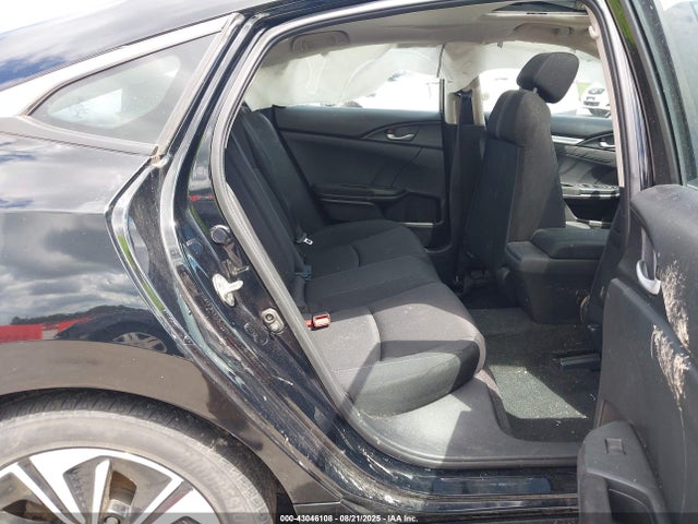 Honda l15b7 2016 19XFC1F37GE032602 Image 8