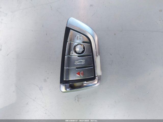 2018 BMW X5 5UXKS4C50J0Y20564 Photo 10