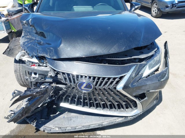 Lexus a25a-fxs, 3nm 2022 58ADA1C18NU023149 Image 18