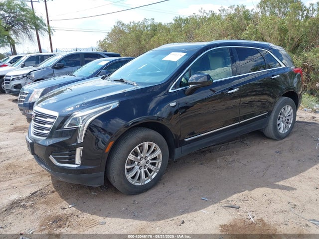 2017 CADILLAC XT5 1GYKNARS4HZ314031 Photo 1