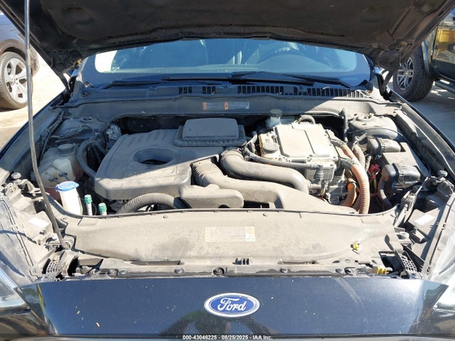 Ford 2.0l 4v atk hev 2017 3FA6P0RU9HR322956 Image 10