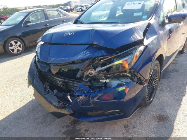 2024 NISSAN LEAF 1N4CZ1CV2RC556540 Photo 5