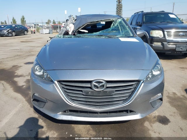 3MZBM1U70FM190119 Mazda pe