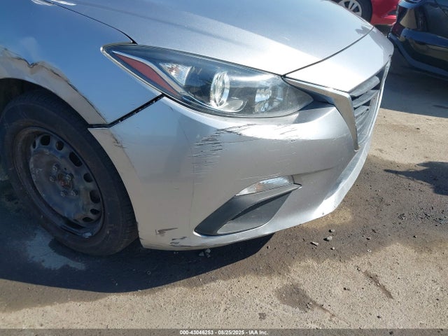 3MZBM1U70FM190119 Mazda pe
