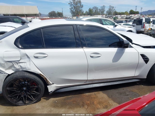 BMW M3 2022 WBS33AY06NFM62896 Image 13
