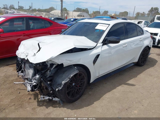 BMW M3 2022 WBS33AY06NFM62896 Image 2