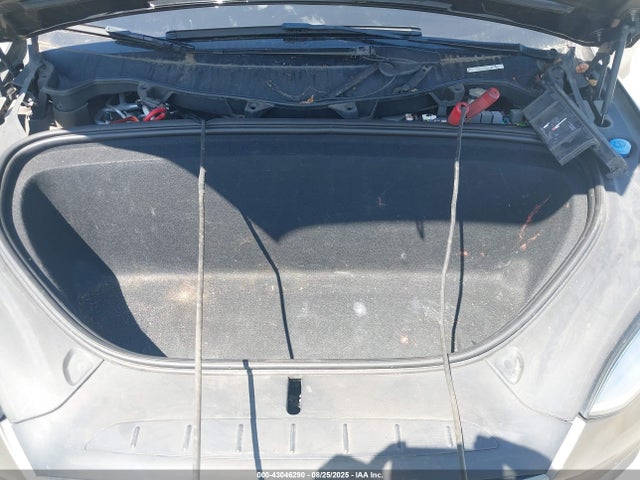 2016 TESLA MODEL X 5YJXCAE42GF002173 Photo 9