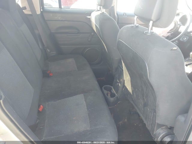 Jeep Patriot 2016 1C4NJPBBXGD576059 Image 8