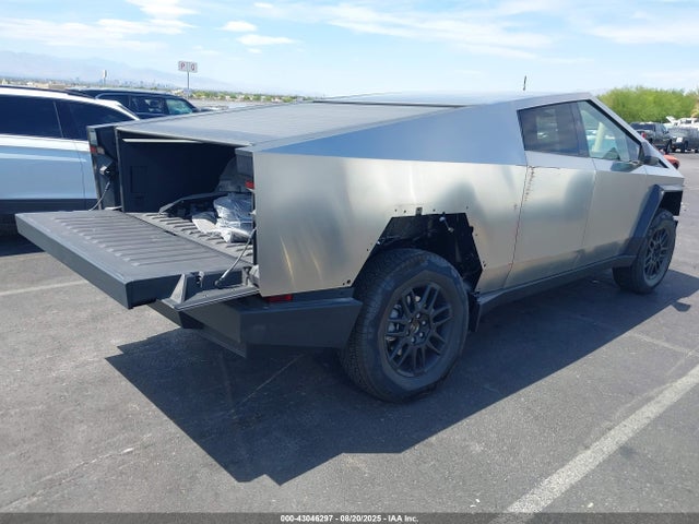 2025 TESLA CYBERTRUCK 7G2CEHED5SA062985 Photo 3