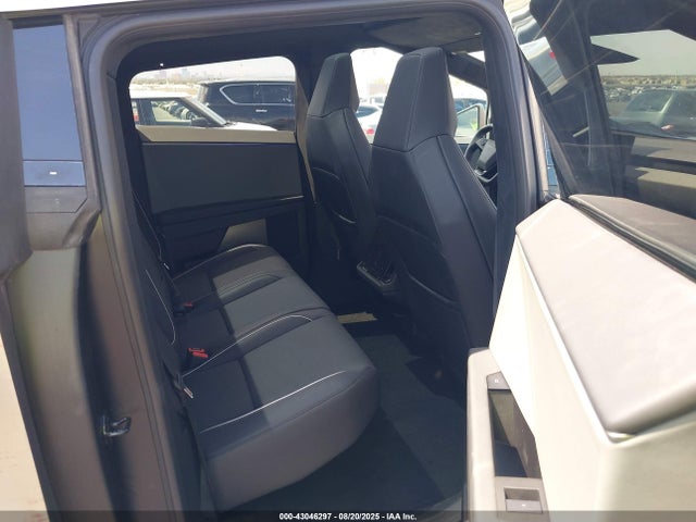 2025 TESLA CYBERTRUCK 7G2CEHED5SA062985 Photo 7