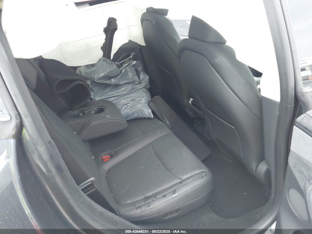 2026 TESLA MODEL Y 7SAYGDEE9TA440217 Photo 7