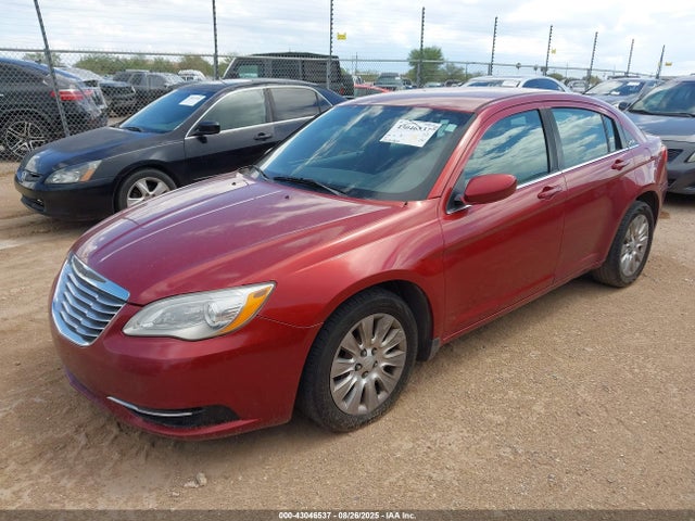 1C3CCBAB3EN207755 Chrysler 200