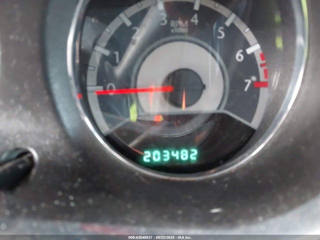 1C3CCBAB3EN207755 Chrysler 200