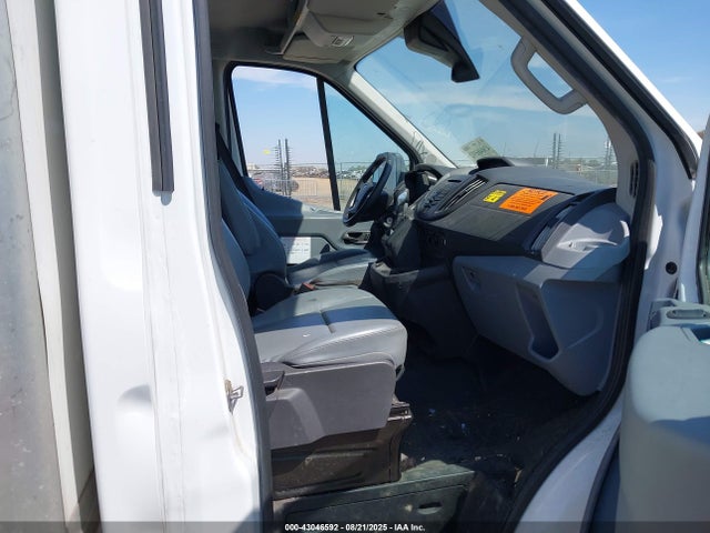 Ford 2019 2019 1FDBF8ZM0KKA89860 Image 5
